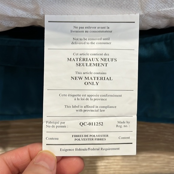 Simons Velvet Teal Decorative Pillows (2 pack) - Picture 4 of 6